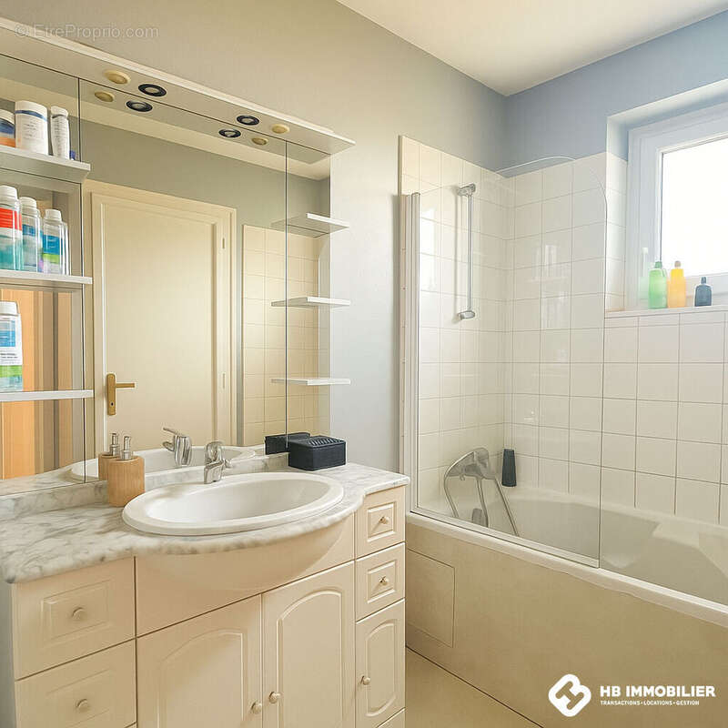 Appartement à RIORGES