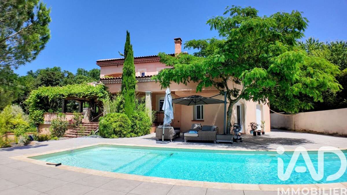 Photo 4 - Maison à LA TOUR-EN-JAREZ