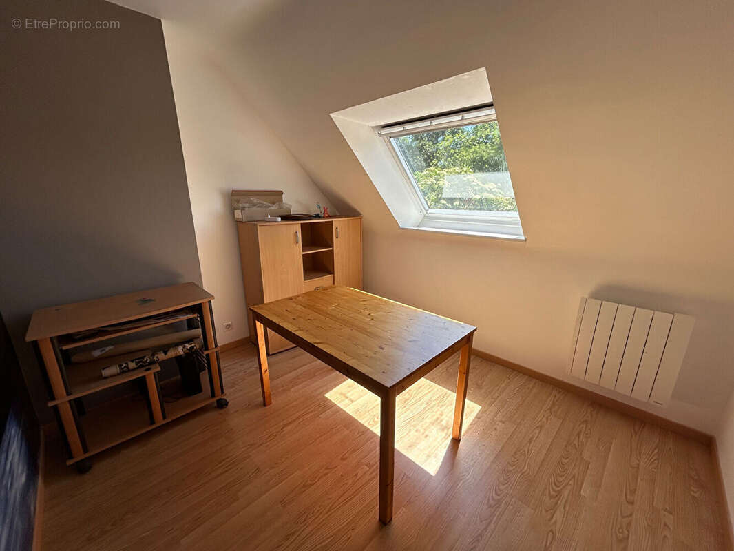 PLOUGAR : Maison  6 pièces-109 m2 - photo 13