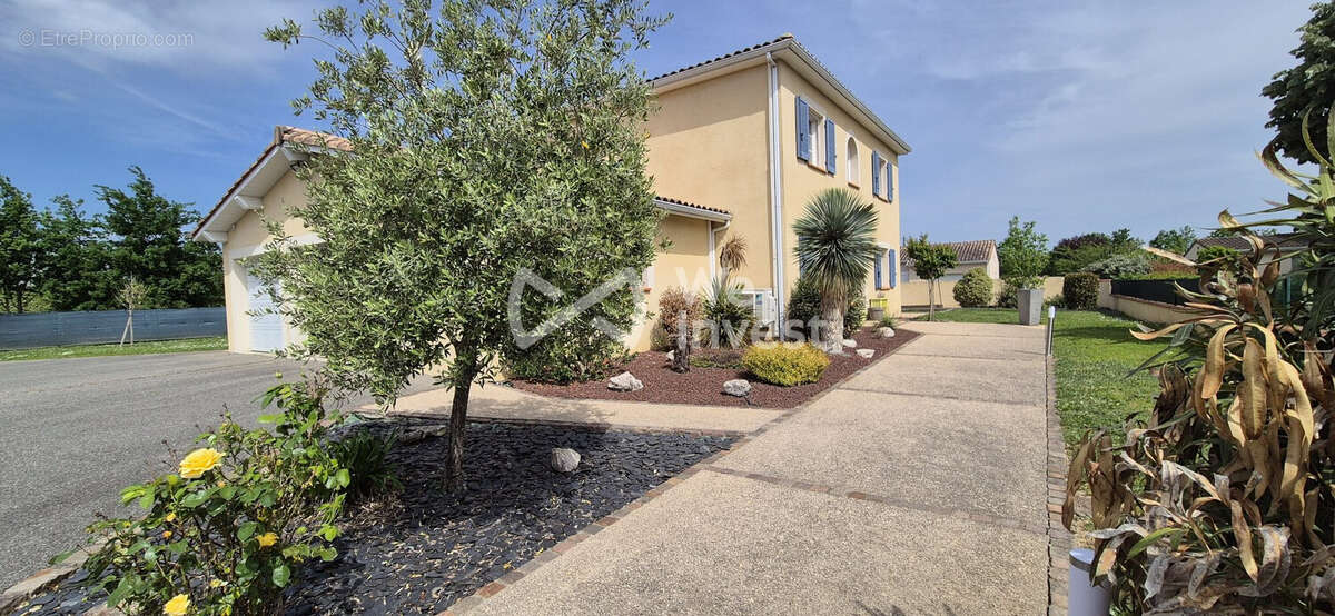 Maison à FONTENILLES
