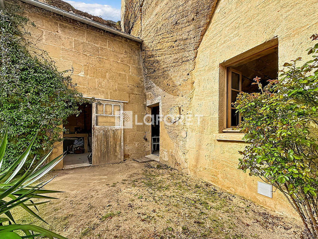 Maison à DOUE-LA-FONTAINE