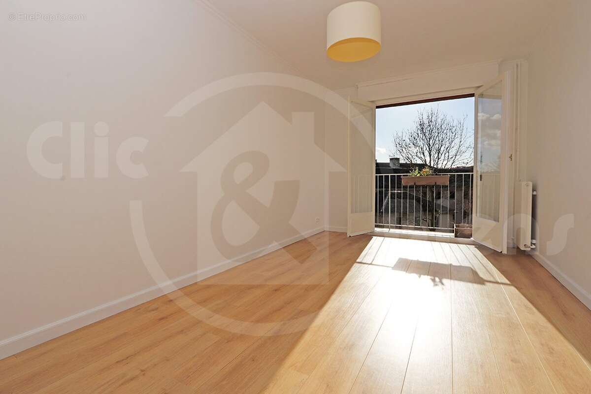 Appartement à VERSAILLES