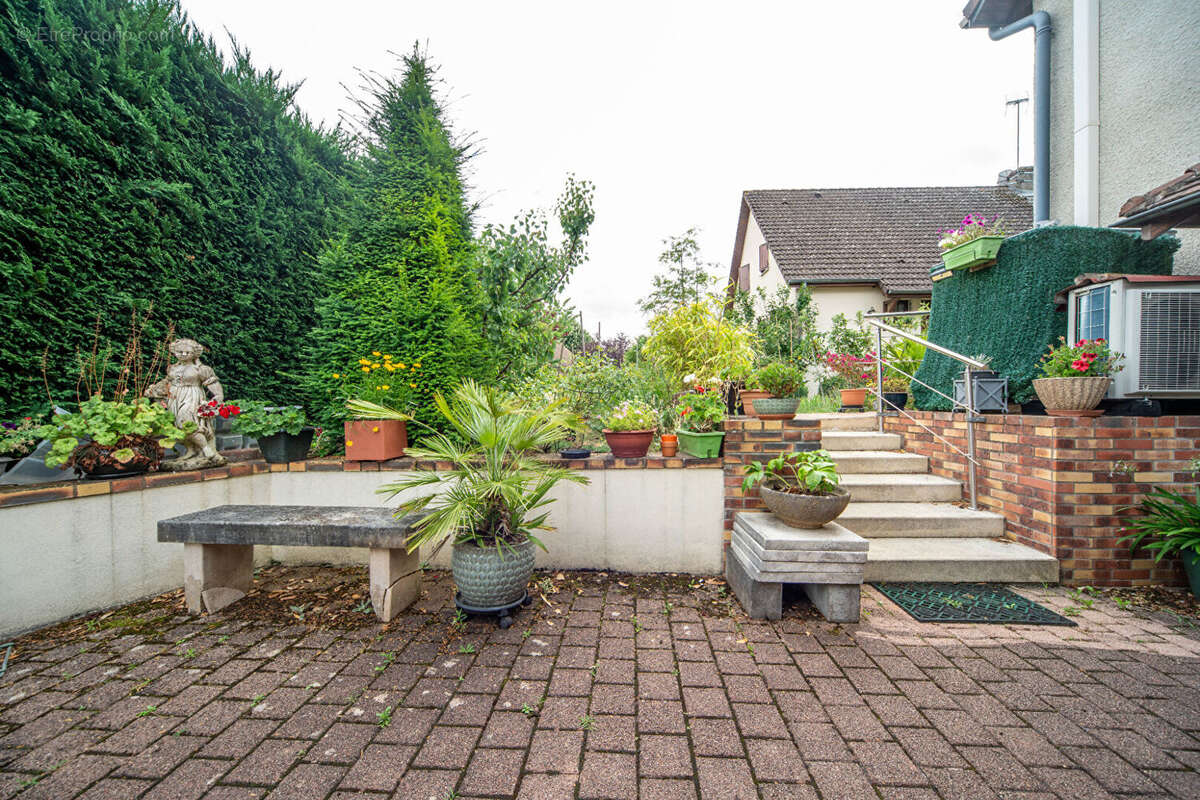 Maison à FONTAINE-LES-DIJON