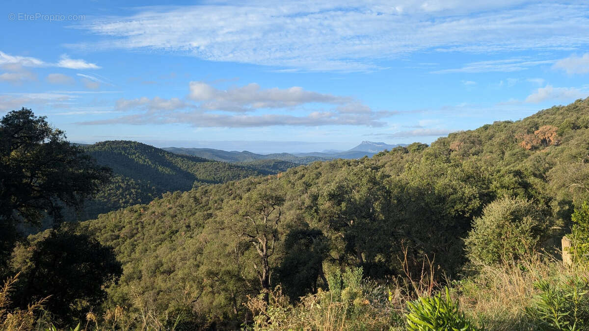 Maison à PUGET-VILLE
