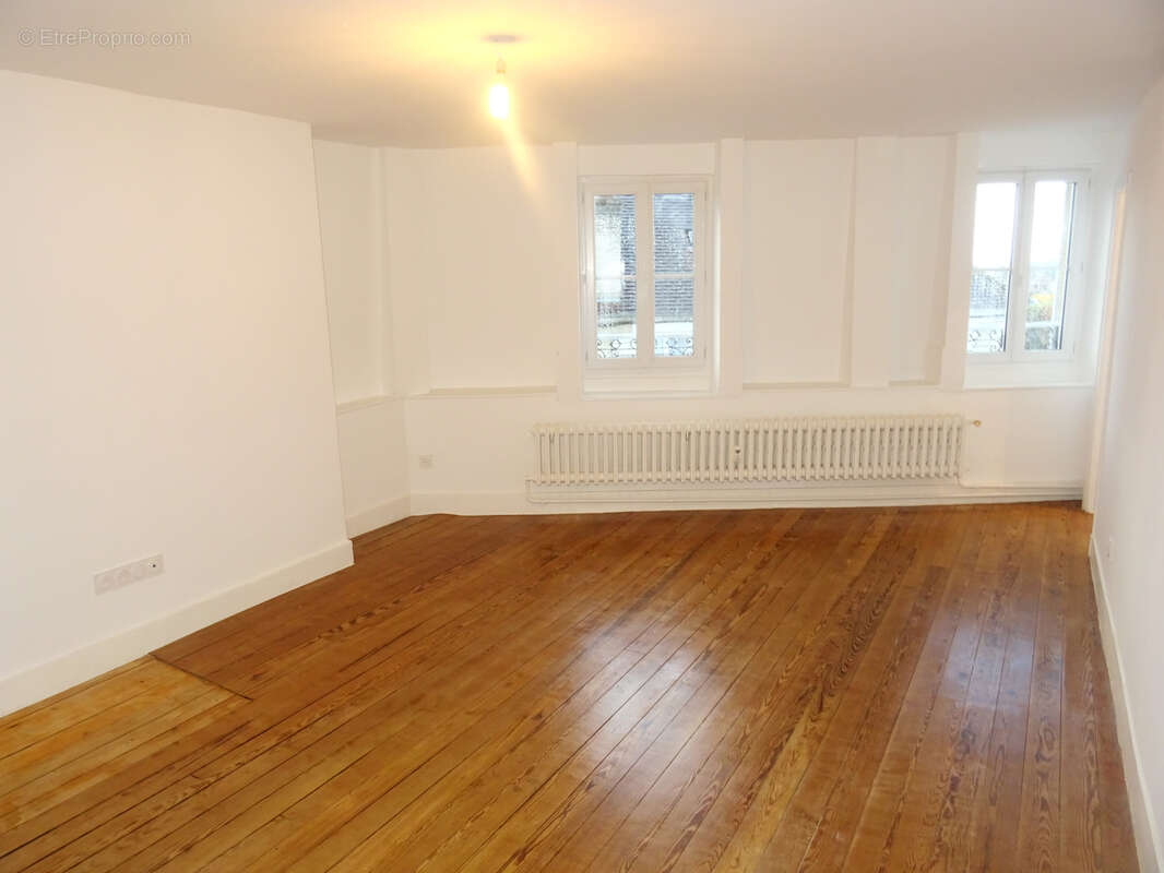 Appartement à AVALLON