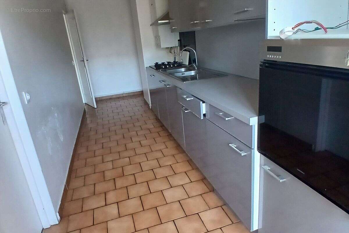 Appartement à MARSEILLE-11E