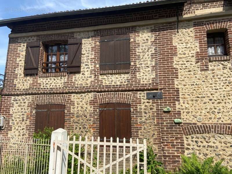 Maison à SAINT-AUBIN-EPINAY