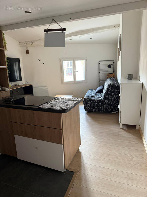 Appartement à ROQUEVAIRE