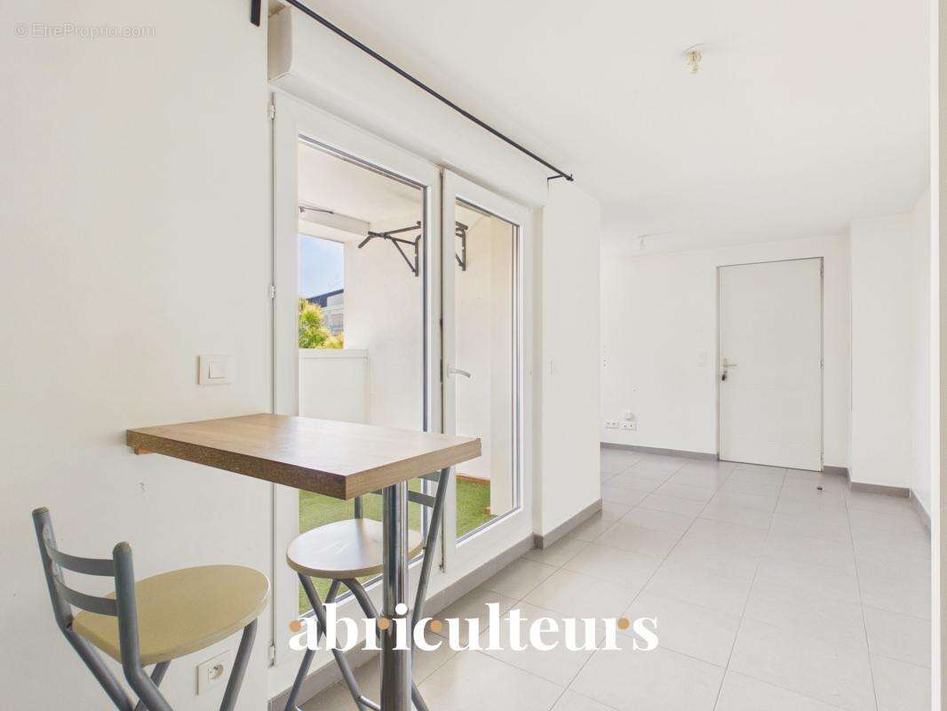 Appartement à SALON-DE-PROVENCE