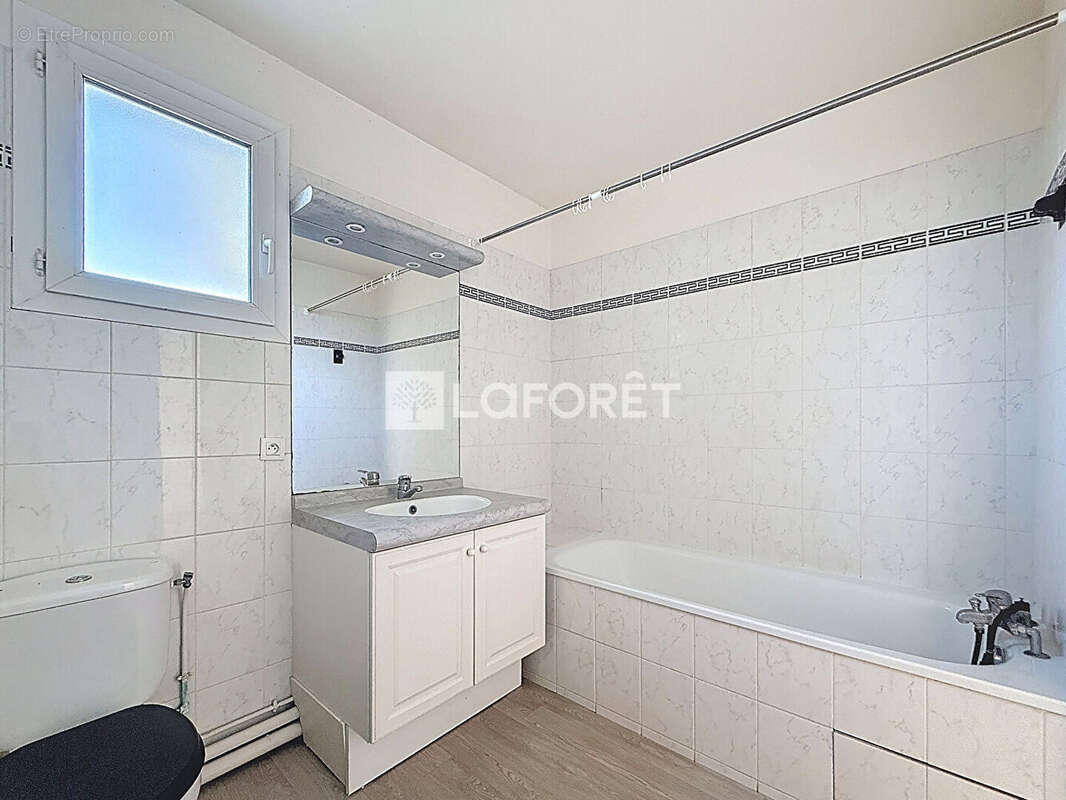 Appartement Lieusaint 2 pièce(s) 51 m2 - photo 9