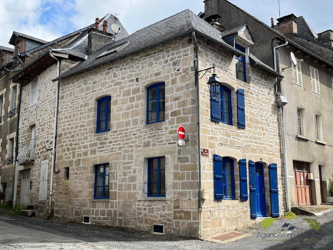 Maison à TREIGNAC