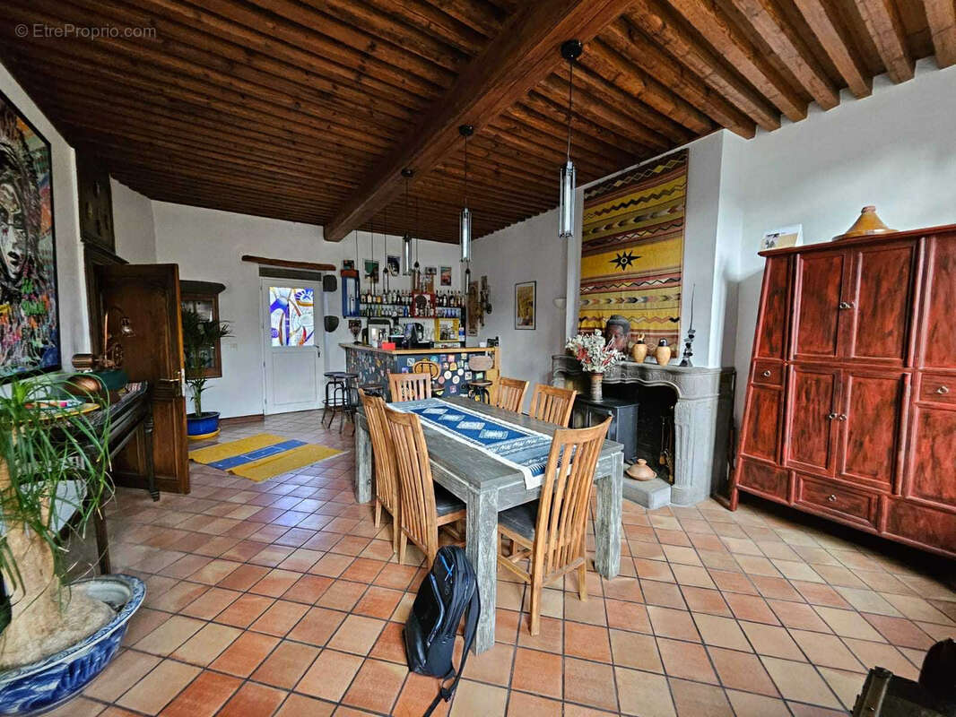 Hôtel particulier   Riom   Terrasse 90 m2   Garage - photo 14