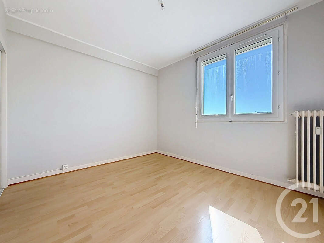 Appartement 65 m² à Troyes  - photo 3