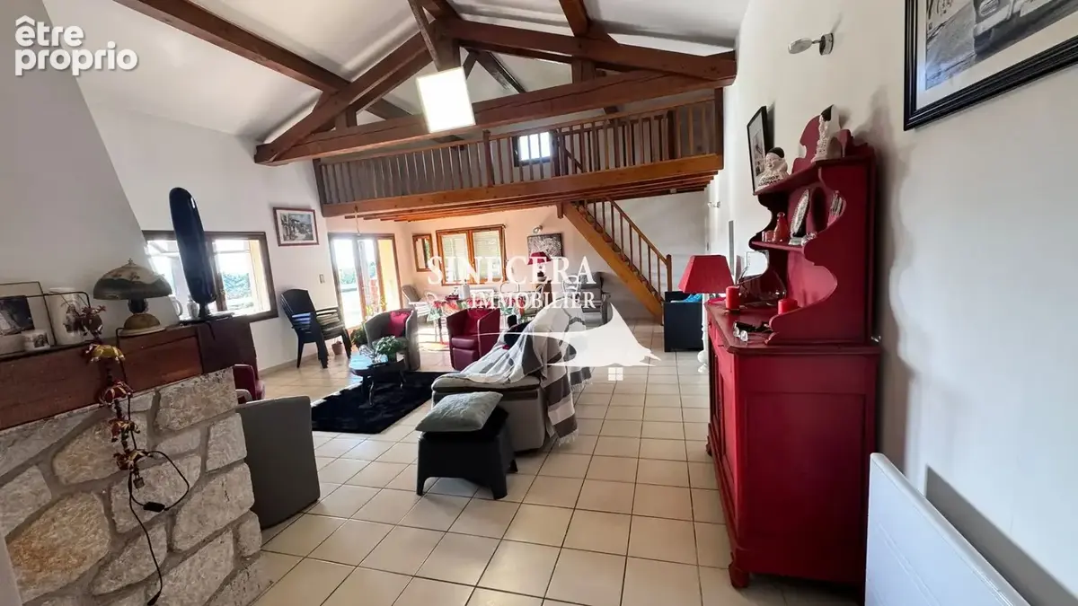 Maison 518 m² à Vaudreuille  - photo 7