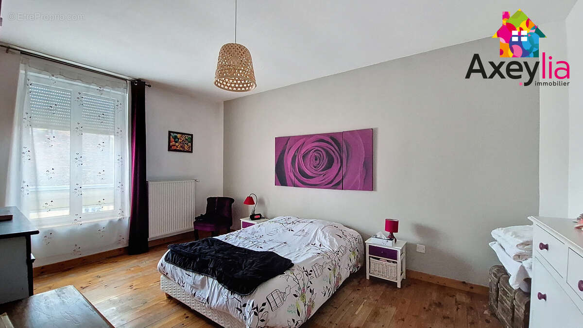 Appartement à POUILLY-SOUS-CHARLIEU