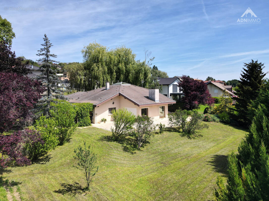 Maison à POUGNY