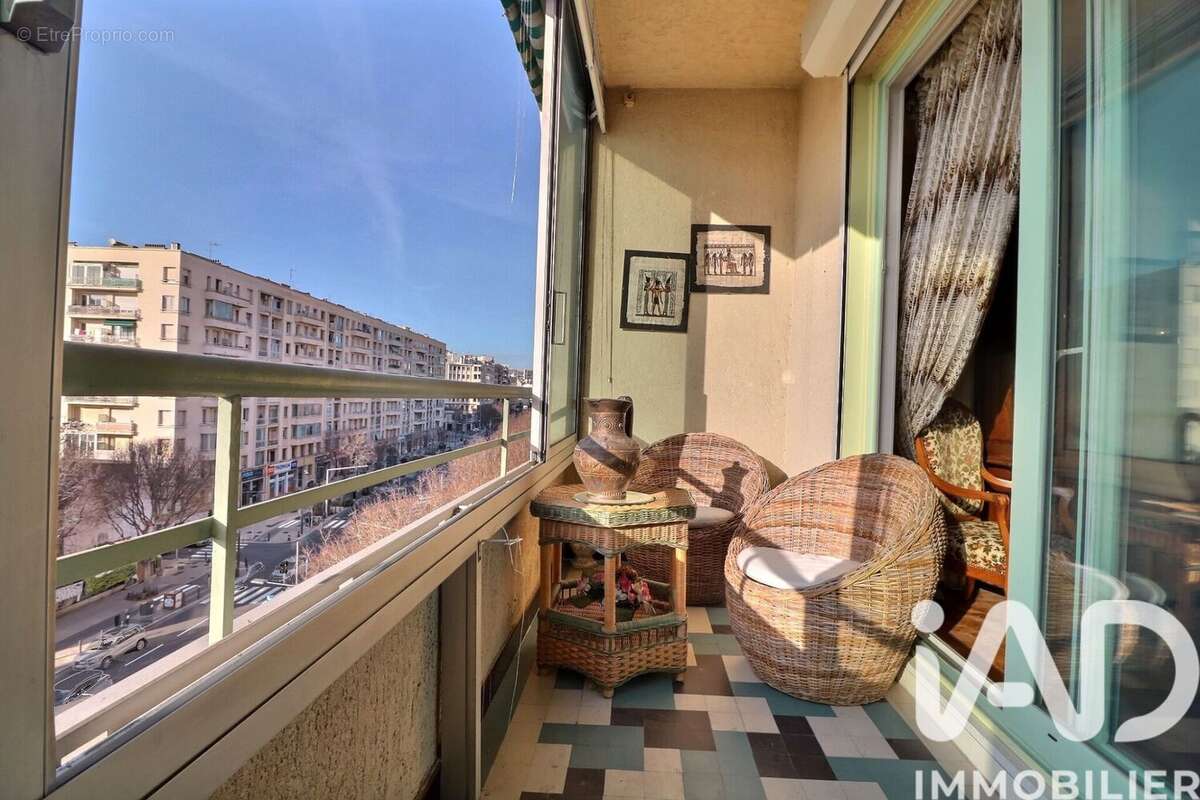 Photo 6 - Appartement à MARSEILLE-4E