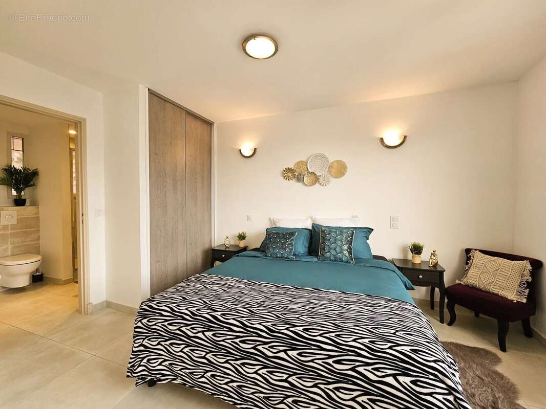 Appartement à FREJUS