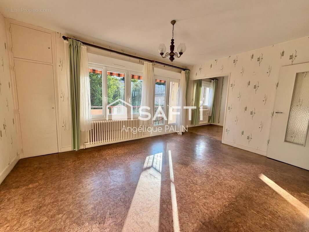 Photo 2 - Appartement à SAINTE-MENEHOULD
