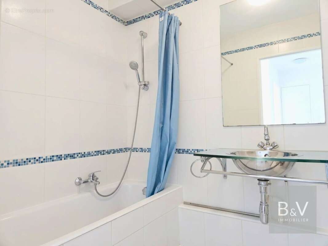 Studio de 30.5 m² avec terrasse - photo 10