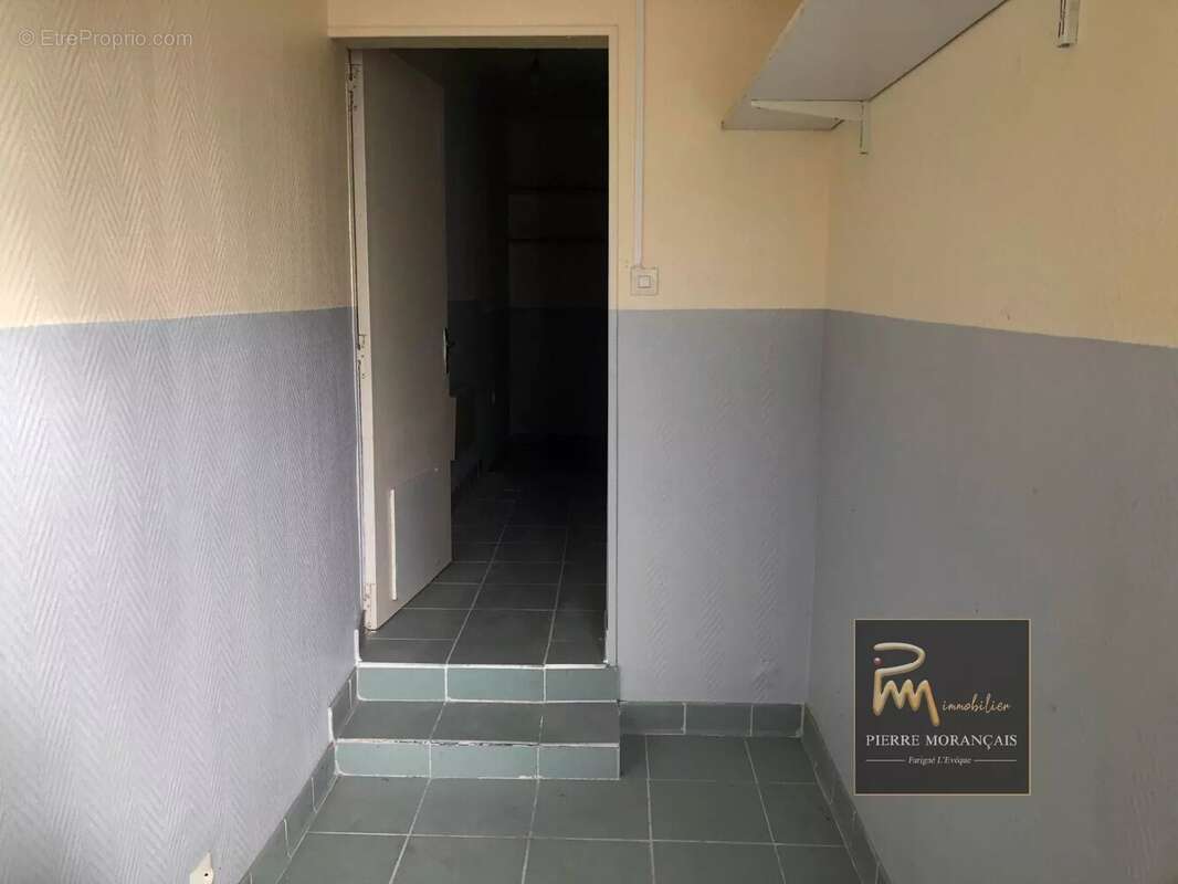 Appartement à BESSE-SUR-BRAYE