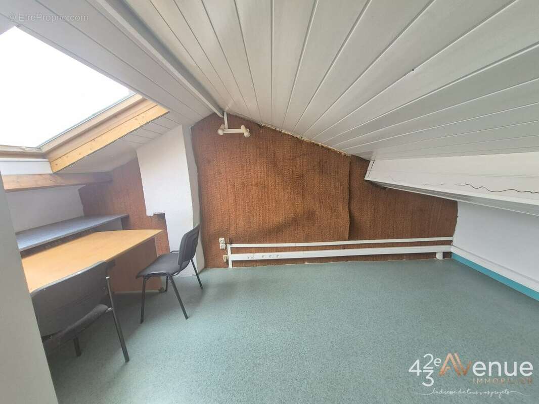 Commerce à SAINT-ETIENNE