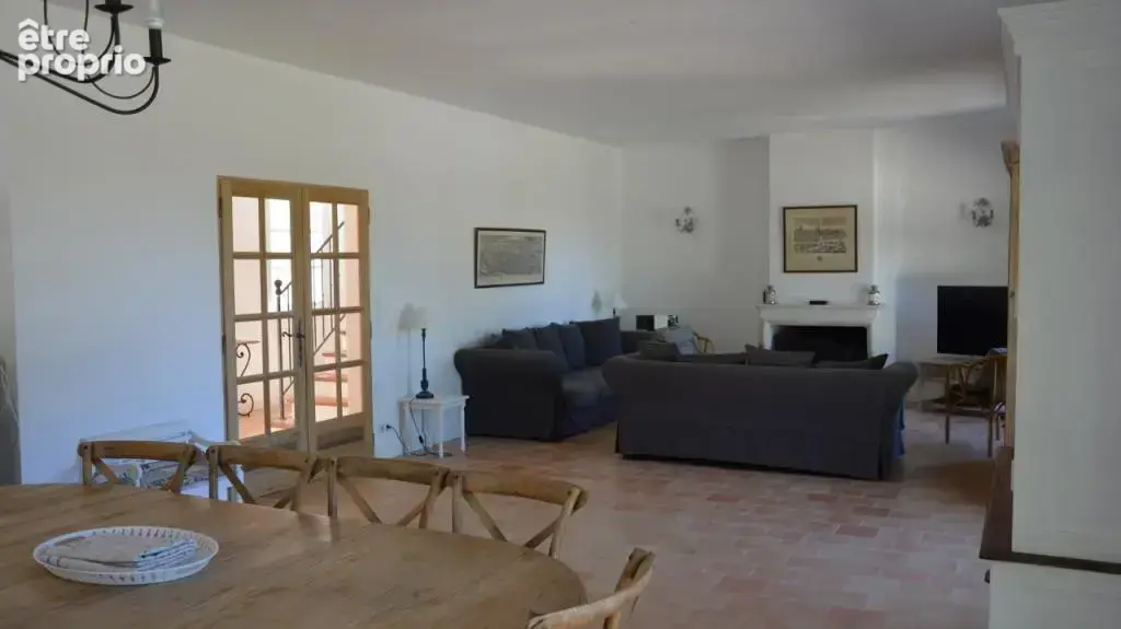 Maison 5 pièces 212 m² à vendre à Salernes (83690) - photo 12