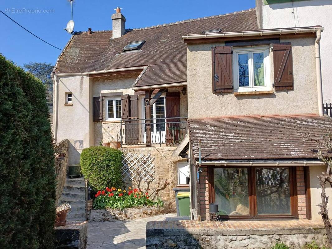 Photo 1 - Maison à VERT