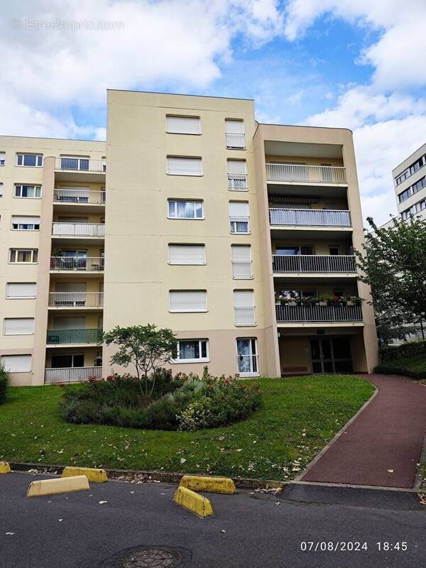 Appartement à PONTOISE