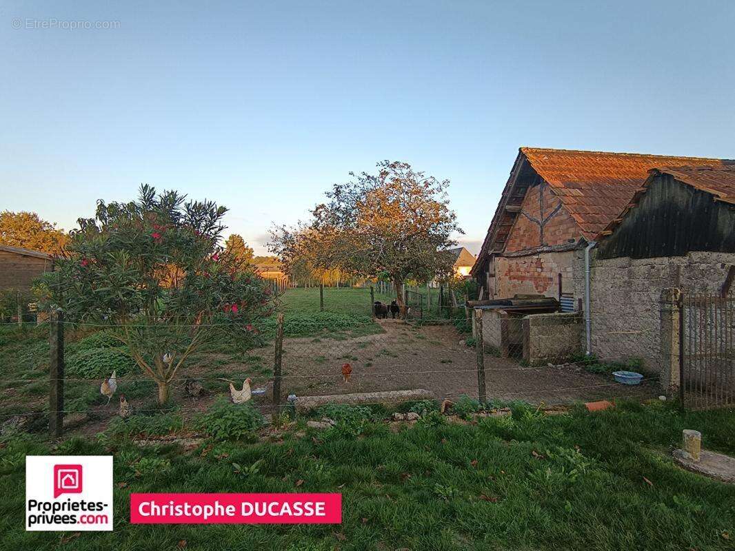 Maison à LAHOURCADE