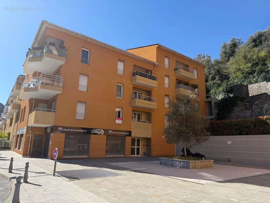 Appartement à SAINT-ANDRE-DE-LA-ROCHE