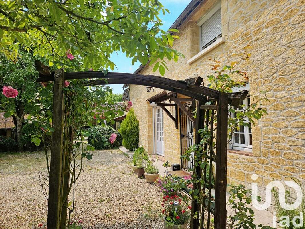 Photo 3 - Maison à CHERISY