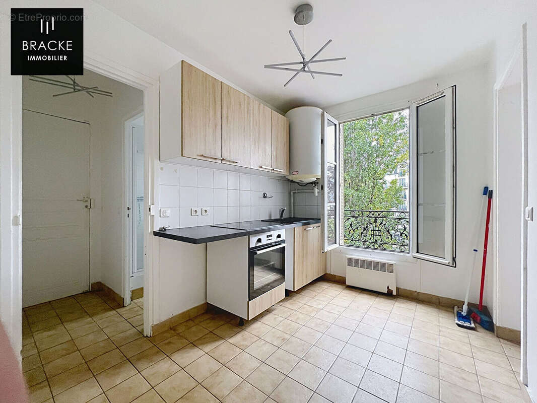 Appartement à LA GARENNE-COLOMBES