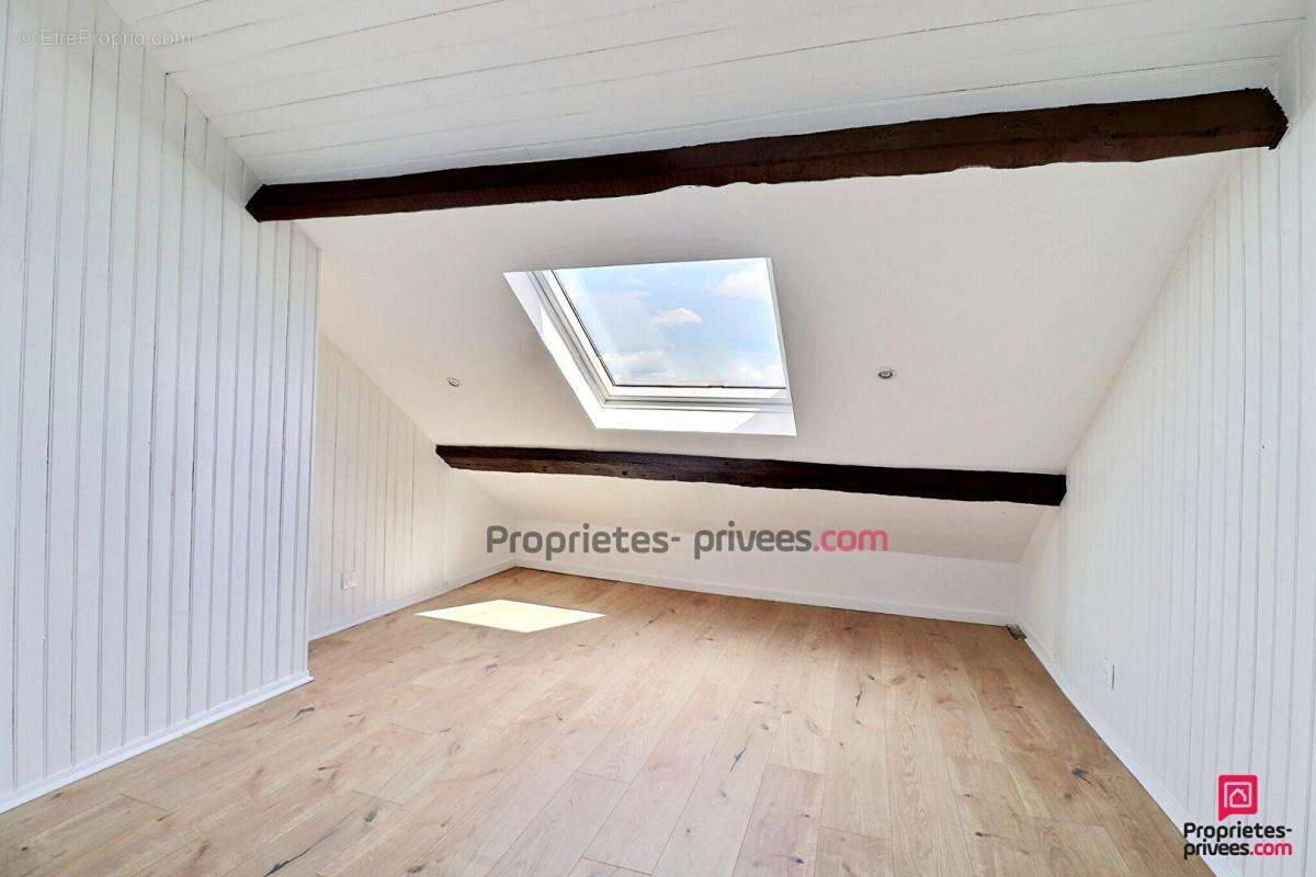 Appartement à ARPAJON