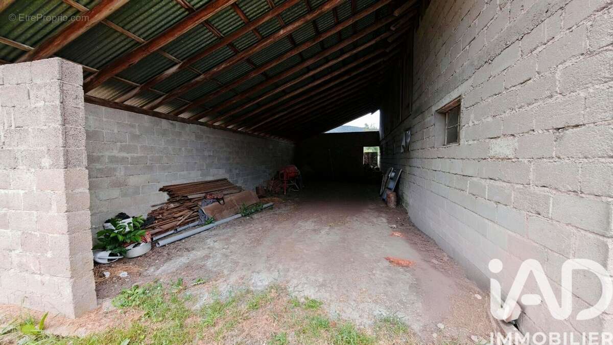 Maison 184 m² à Combrimont  - photo 7