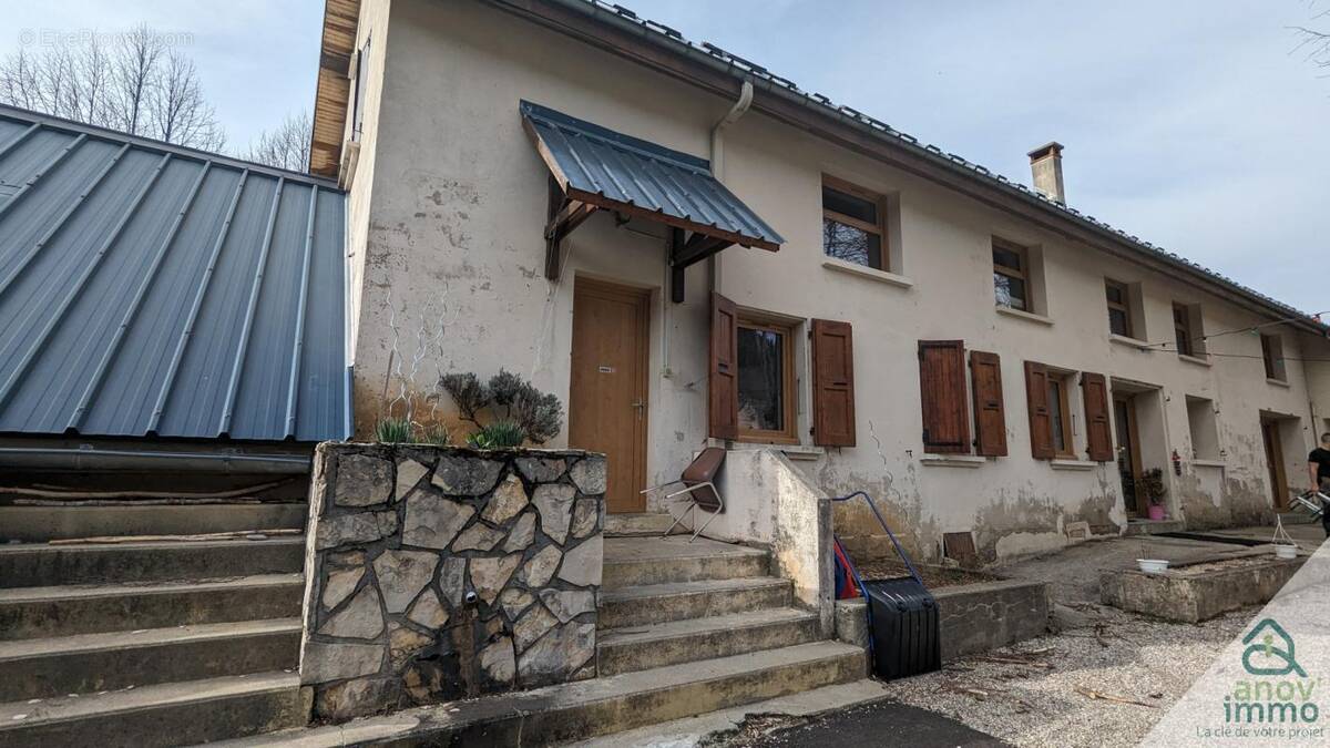 Maison à MALLEVAL-EN-VERCORS