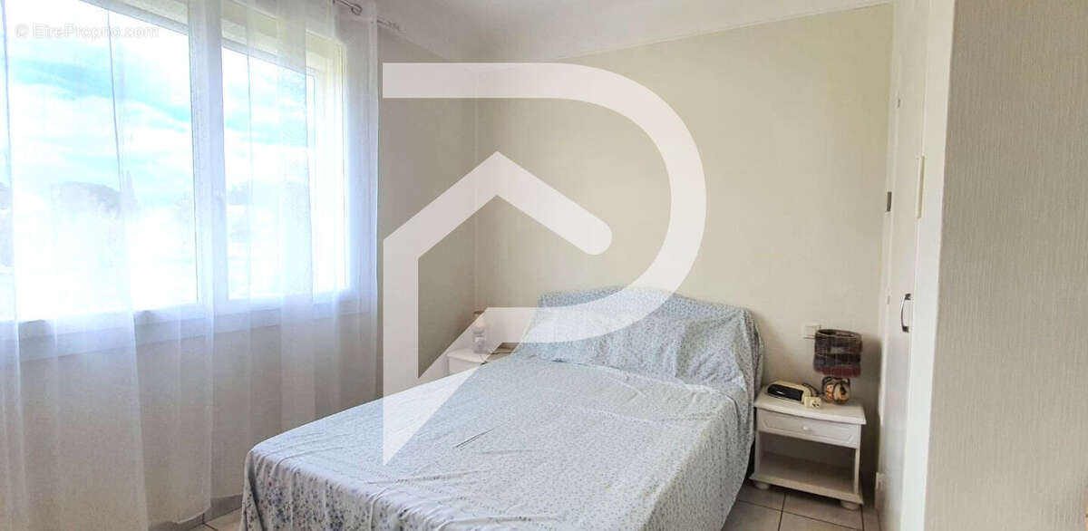 Appartement à SAINT-GENIS-DES-FONTAINES