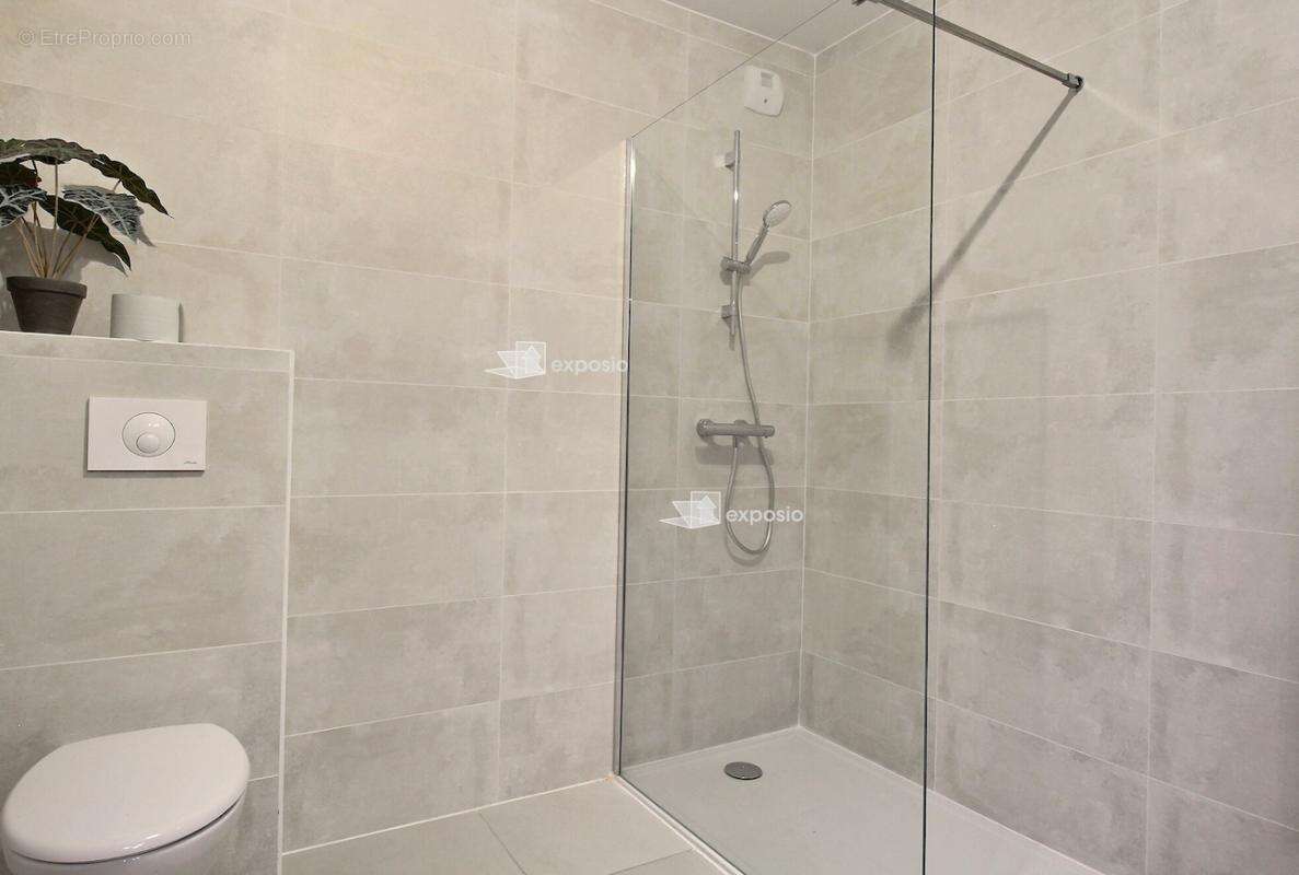 Appartement à MARSEILLE-6E