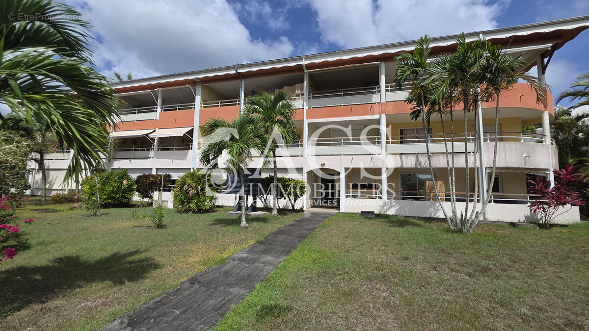 Appartement à LES TROIS-ILETS