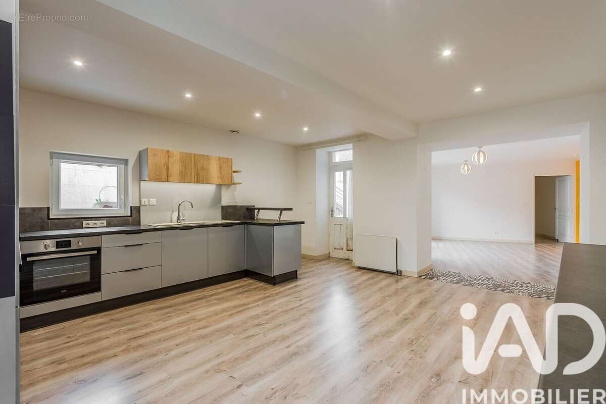 Photo 6 - Maison à AMPLEPUIS