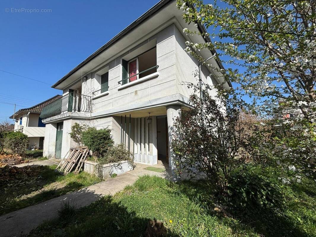 Photo 1 - Maison à BELLERIVE-SUR-ALLIER