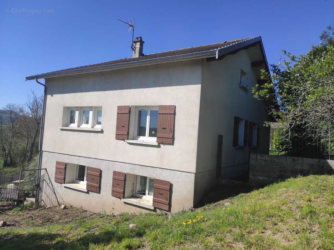 Maison à BESSAMOREL
