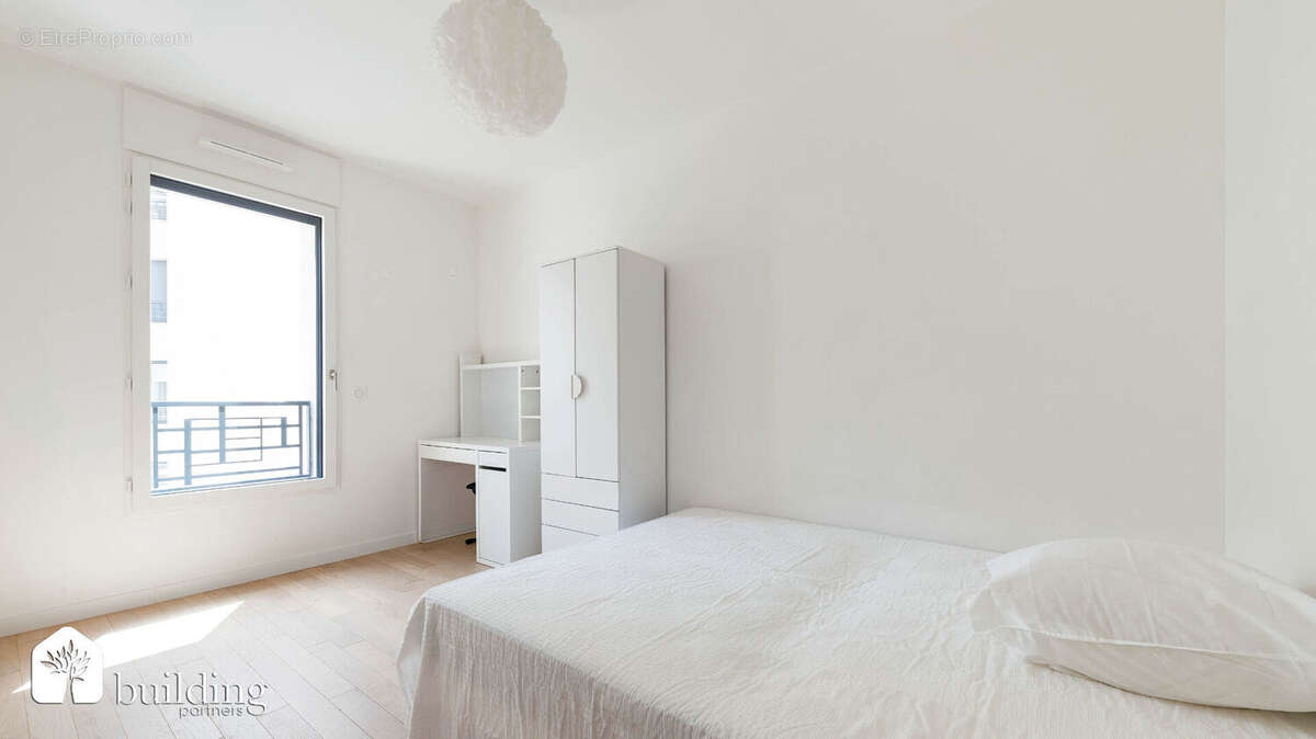 Appartement à LEVALLOIS-PERRET