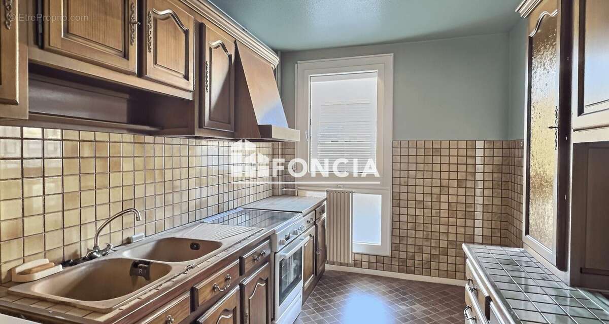 Appartement à rénover – Le Bama - photo 5