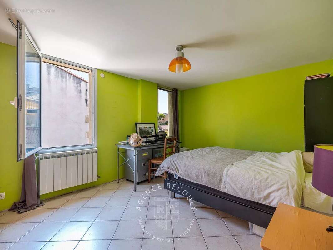 Maison à MARSEILLE-7E