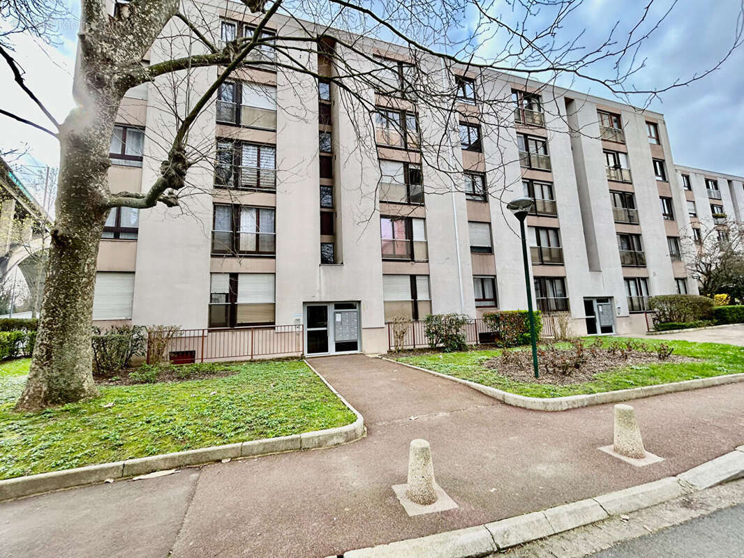 Appartement à NOGENT-SUR-MARNE