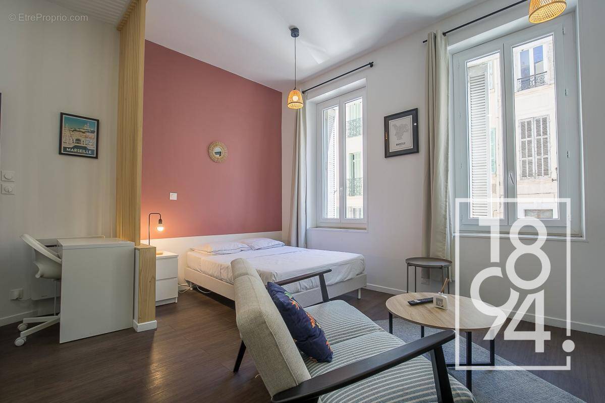 Appartement à MARSEILLE-5E