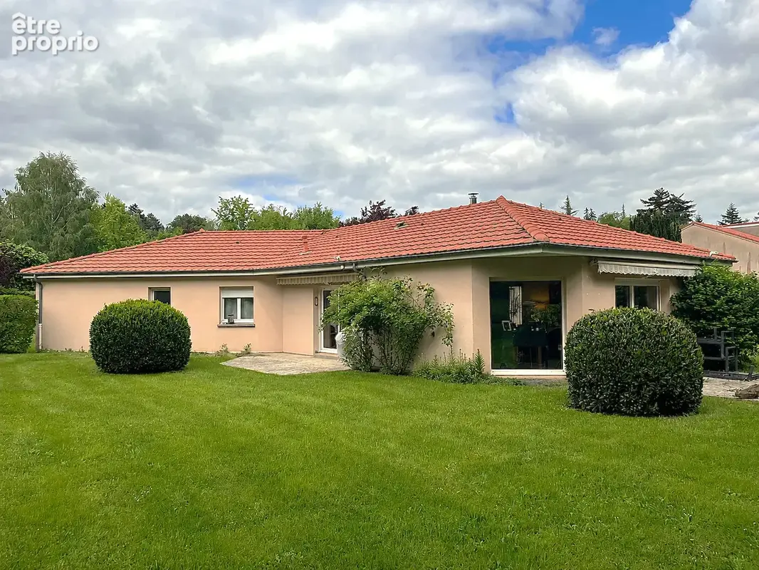 Rare sur le secteur - Villa de plain-pied - photo 1
