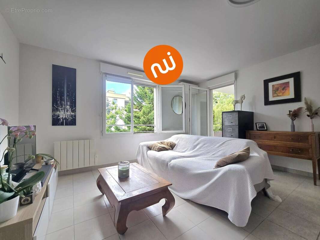 Appartement à TASSIN-LA-DEMI-LUNE