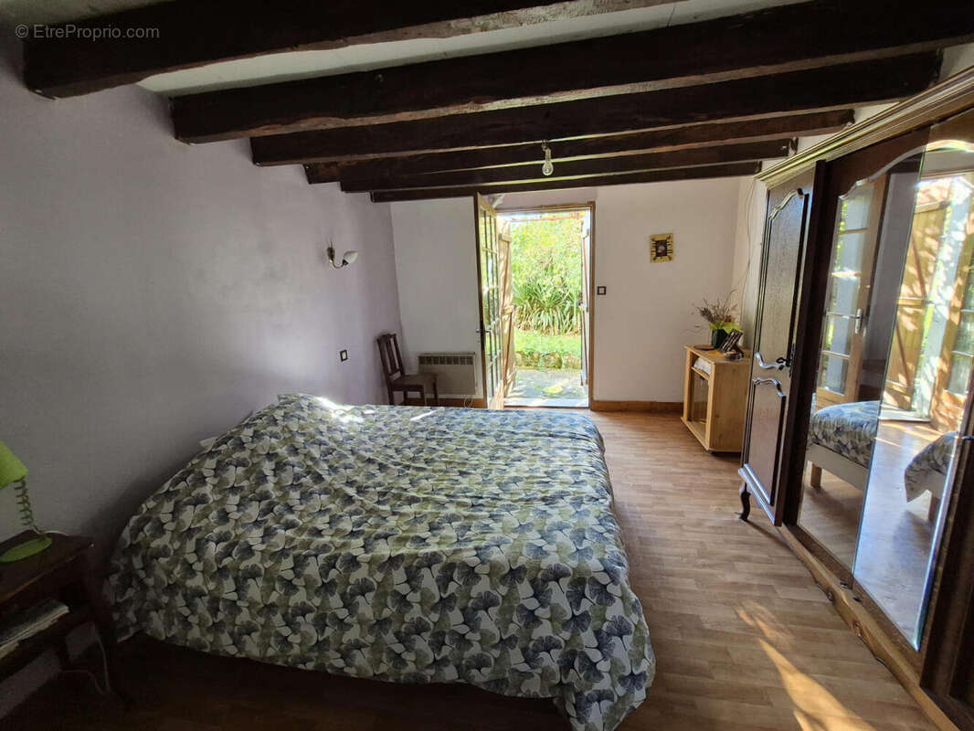 20251007_162648 - Maison à SAINT-MARTIAL-DE-VALETTE